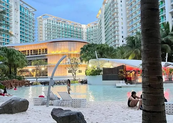 Azure Tropics Near Naia Airport With Wifi And Netflix *