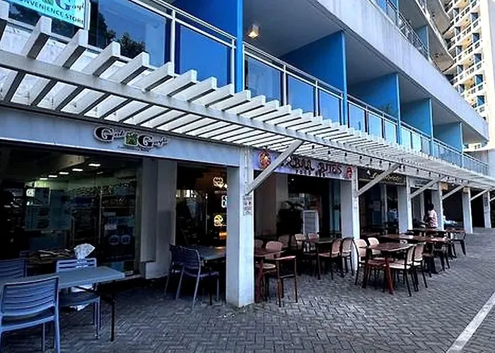 Azure Tropics Near Naia Airport With Wifi And Netflix *